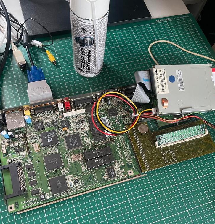 Amiga/Retro repair, recap service, Computers en Software, Vintage Computers, Ophalen of Verzenden