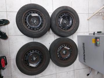 Winterbanden + Wielen (wielset) 195/65 R15, 15 inch! beschikbaar voor biedingen