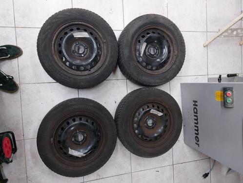 Winterbanden + Wielen (wielset) 195/65 R15, 15 inch!, Auto-onderdelen, Banden en Velgen, Banden en Velgen, Winterbanden, 15 inch