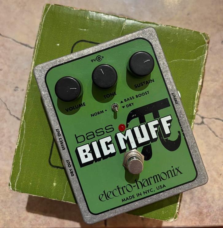 Electro-Harmonix Bass Big Muff Pi Distortion / Sustainer, Muziek en Instrumenten, Effecten, Gebruikt, Distortion, Overdrive of Fuzz