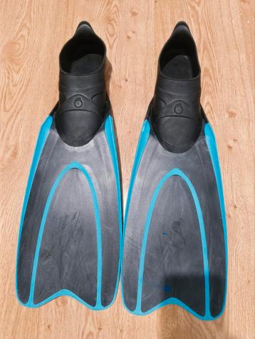 Decathlon zwem/snorkel flippers maat 36/37 beschikbaar voor biedingen