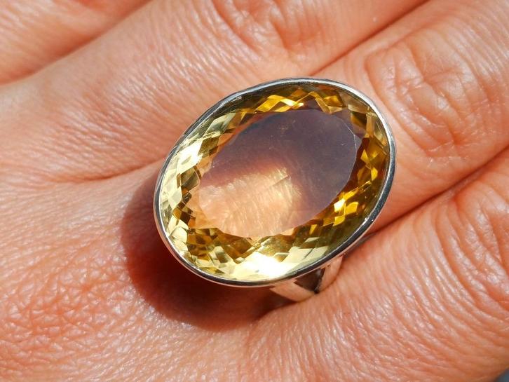 Vanoli 925 zilveren ring met citrien maat 18,25, Sieraden, Tassen en Uiterlijk, Ringen, Nieuw, Dame, 18 tot 19, Geel, Zilver, Met edelsteen