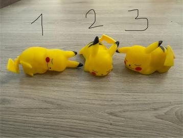 Kleine Pikachu lampjes 5,- per stuk beschikbaar voor biedingen