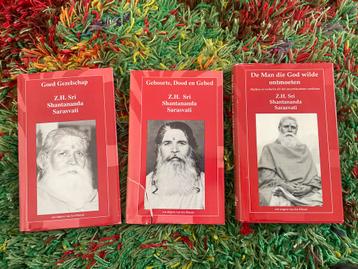 3 Boeken Z.H. Sri Shantananda Sarasvati beschikbaar voor biedingen