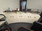 Bar met krukken en zithoek, Huis en Inrichting, Barren, Ophalen