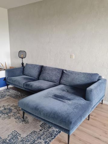 Velour hoekbank in top conditie MOET WEG IVM VERHUIZING beschikbaar voor biedingen