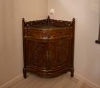 Massief houten hoekkastje, Huis en Inrichting, Met deur(en), 50 tot 100 cm, Zo goed als nieuw, Overige houtsoorten