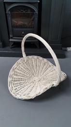 Retro rotan rieten mand, krantenbak, wit. S22, Tweedehands verkoop, Tweedehands verkoop, Gebruikt, Ophalen of Verzenden