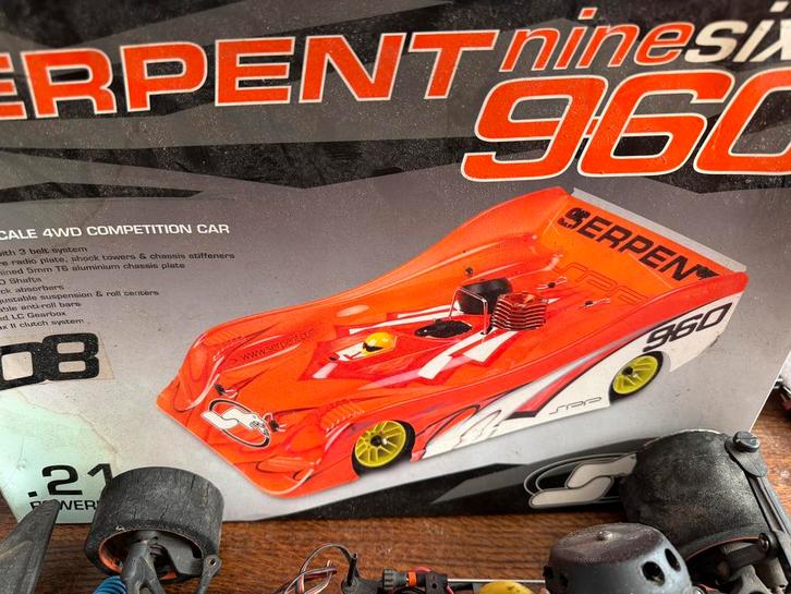Serpent 960 schuur vondst nu 199,95, Hobby en Vrije tijd, Modelbouw | Radiografisch | Auto's, Gebruikt, Auto onroad, Nitro, Schaal 1:8