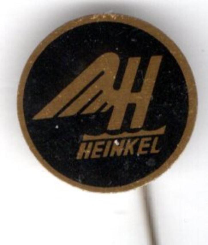 Heinkel blik auto speldje ( B_142 ), Verzamelen, Speldjes, Pins en Buttons, Zo goed als nieuw, Speldje of Pin, Transport, Verzenden