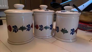 Boerenbont Voorraadpotten beschikbaar voor biedingen