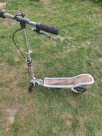 Schuur opruiming - witte gebruikte space scooter, Kinderen en Baby's, Speelgoed | Buiten | Voertuigen en Loopfietsen, Ophalen