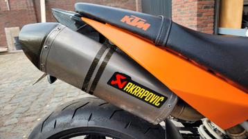 2 stuks AKRAPOVICE uitlaat systemen KTM SUPERDUKE 990 990R 