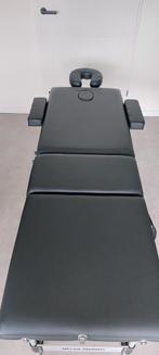 Ongebruikte stevige inklapbare behandeltafel plus hoezen., Sport en Fitness, Massageproducten, Ophalen, Nieuw, Massagetafel