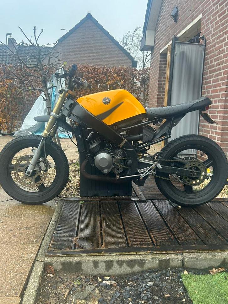 Motorhispania schakelbrommer project, Fietsen en Brommers, Brommers | Crossbrommers, Zo goed als nieuw, Overige merken, Ophalen