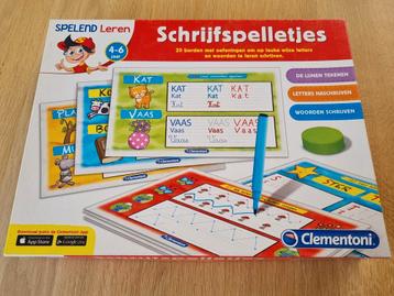Spelend leren schrijfspelletjes, letters en woorden leren beschikbaar voor biedingen