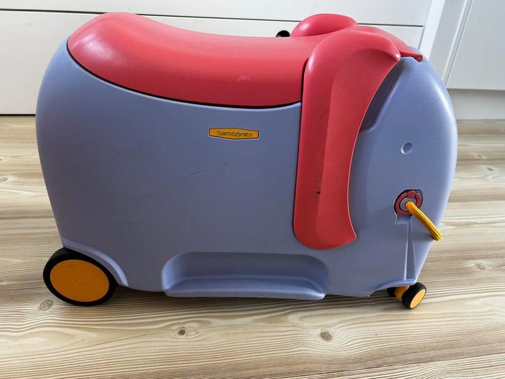 Kinderreiskoffer Olifant Samsonite unieke kwaliteit, Sieraden, Tassen en Uiterlijk, Koffers, Gebruikt, Hard kunststof, Minder dan 50 cm