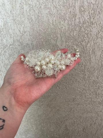 Luxe haarsieraad(0289)parels/stras/gaas  beschikbaar voor biedingen