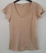 *SALE* Beige shirt V-hals maat 128/134 *NIEUW* (0843) a, Kinderen en Baby's, Kinderkleding | Maat 128, Nieuw, AR, Meisje, Ophalen of Verzenden