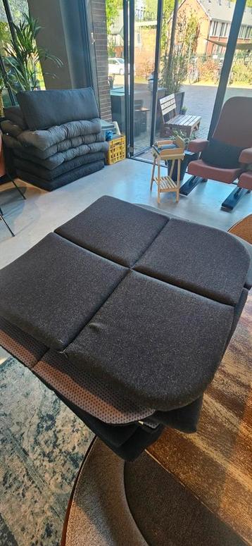 Tuinstoel kussens zwart 15 stuks beschikbaar voor biedingen