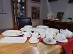 Hutschenreuther servies Octavia wit, Antiek en Kunst, Antiek | Servies compleet, Ophalen of Verzenden
