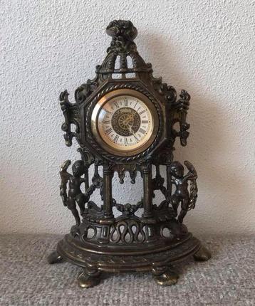 Antieke Tafelklok met Engeltjes vintage Barok beschikbaar voor biedingen