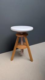 Ikea draaikruk hout, Huis en Inrichting, Krukjes, Ophalen, In hoogte verstelbaar, Gebruikt, Hout