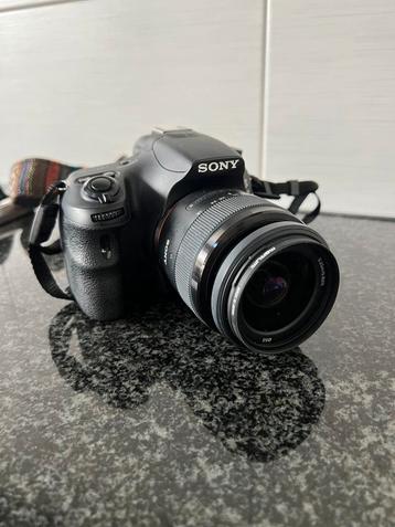 Spiegelreflex camera Sony Alpha A58 met 18-55 lens UV filter beschikbaar voor biedingen