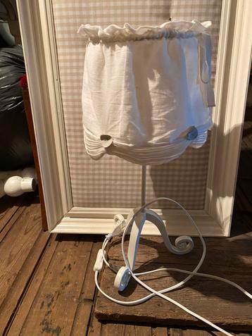 Mooie Staande Lamp beschikbaar voor biedingen