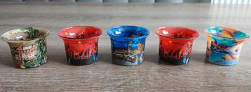 5 mooie gekleurde theelichthouder winter / kerst decoratie  beschikbaar voor biedingen