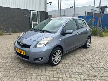 Toyota Yaris 1.3 VVTi Aspiration 2010 CLIMA NAVI beschikbaar voor biedingen