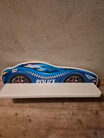 Leuk plankje in de vorm van een politieauto, Ophalen of Verzenden, Gebruikt, Wanddecoratie