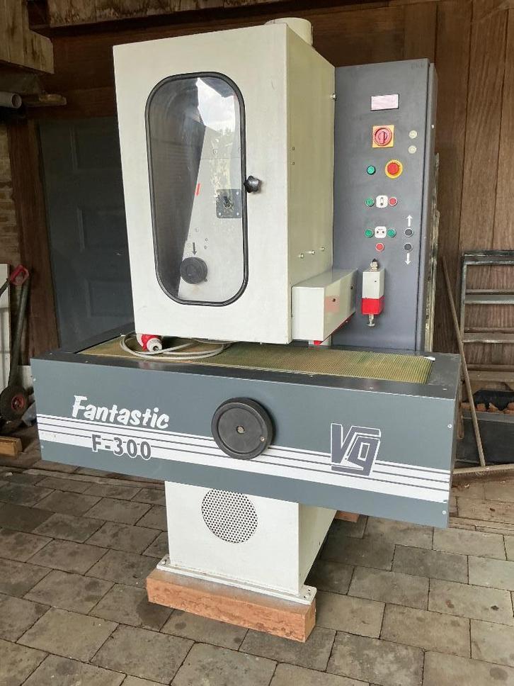 Stijlenschuurmachine vg f300, Doe-het-zelf en Verbouw, Gereedschap | Schuurmachines, Zo goed als nieuw, Bandschuurmachine, 1200 watt of meer