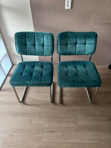 4 stijlvolle retro stoelen – groen & grijs beschikbaar voor biedingen