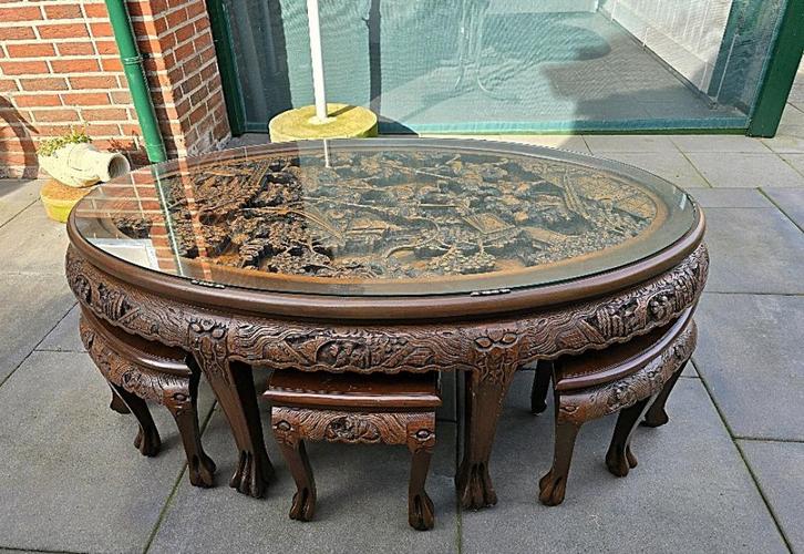 Ovale Indonesische salon-set, Antiek en Kunst, Antiek | Meubels | Tafels, Ophalen