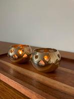 Vintage waxinelichthouders van messing met hartjes/ set 2, Overige kleuren, Brons of Koper, Ophalen of Verzenden, Zo goed als nieuw