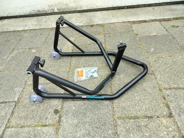 Datona paddock stand. beschikbaar voor biedingen