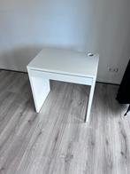 IKEA MICKE bureau (wit), Huis en Inrichting, Bureaus, Ophalen, Zo goed als nieuw