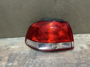 Achterlicht links Volkswagen Golf VI ('08-'13) 5K0945095E beschikbaar voor biedingen