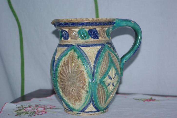 Fries kerfsnede aardewerk, Antiek en Kunst, Antiek | Keramiek en Aardewerk, Ophalen of Verzenden