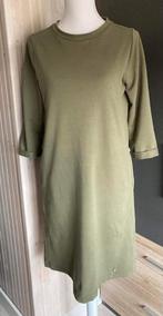 Zusss jurkje kaki met steekzakken S  €25,- vaste prijs, Kleding | Dames, Jurken, Ophalen of Verzenden, Zo goed als nieuw, Groen