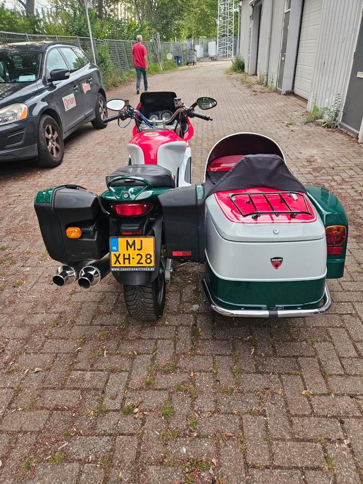 Ducati ST2 met Zijspan - Unieke Blikvanger!, Motoren, Motoren | Zijspanmotoren, meer dan 35 kW, 2 cilinders, Minimaal motorrijbewijs A1