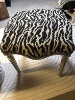 Zilveren hocker met zebra stof, Ophalen, Zo goed als nieuw, Rechthoekig, Stof