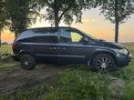 Chrysler Voyager 2.8CRD 2008 | Young Timer, 4 cilinders, Diesel, Grijs, 1600 kg