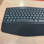 Logitech MK850 Mouse + Keyboard in nette staat, Computers en Software, Logitech, Zo goed als nieuw, Support@logitech.com, EPFL - Quartier de l'Innovation
Daniel Borel Innovation Center
1015 Lausanne
Switzerland