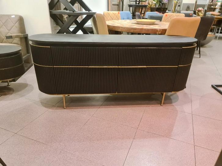 Nieuw luxe dressoir hotel chique 130cm messing €585, Huis en Inrichting, Woonaccessoires | Overige, Nieuw, Ophalen