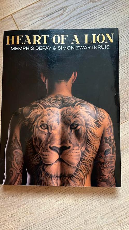 Boek Memphis Depay, Boeken, Biografieën, Zo goed als nieuw, Sport, Ophalen of Verzenden