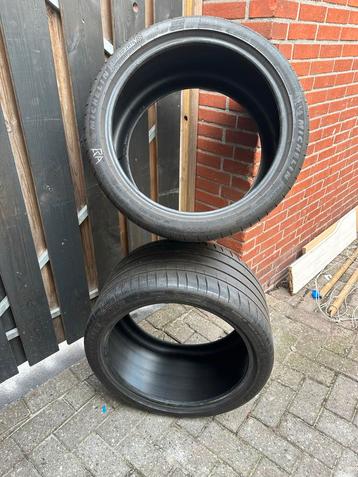 Michelin Pilot Sport 4s 305/30 ZR19 Banden beschikbaar voor biedingen