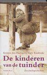 Boek K. den Hartog & T. Kasaboski - Kinderen van de tuinder, Boeken, Ophalen of Verzenden, Gelezen