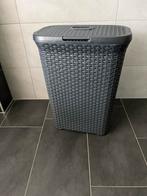 Grote kunststof wasmand met deksel curver, Huis en Inrichting, Ophalen, Kunststof, 40 liter of meer, Zo goed als nieuw